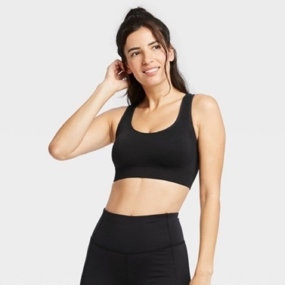 𝅺ALL In Motion sparkly black sports bra size medium - Picture 1 of 4